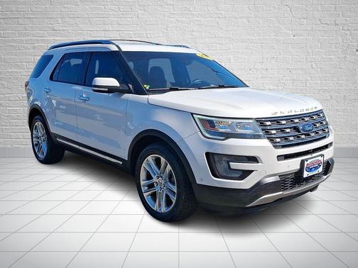 White Platinum Clearcoat Metallic 2016 Ford Explorer Limited