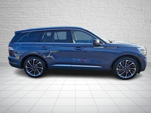 2021 Lincoln Aviator Reserve AWD