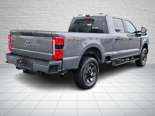 2023 Ford F-250 XL