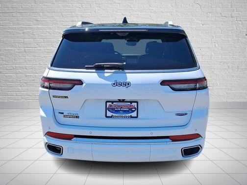 Bright White Clearcoat 2021 Jeep Grand Cherokee L Summit