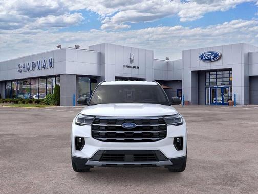 White Metallic 2026 Ford Explorer Active
