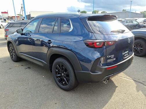 2025 Mazda CX-50 2.5 S Preferred Package