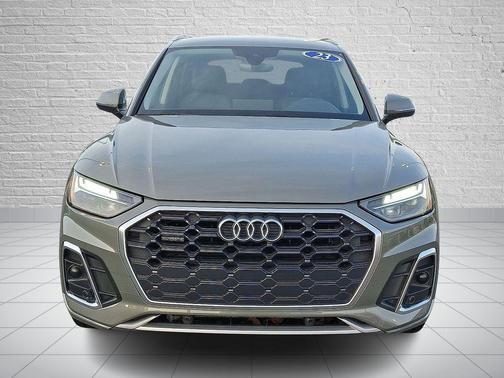 2023 Audi Q5 45 S line quattro Premium