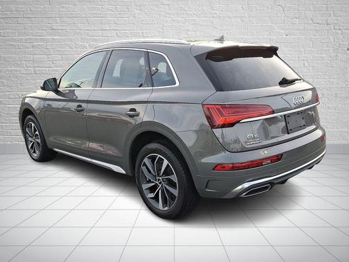 2023 Audi Q5 45 S line quattro Premium