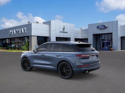 2025 Lincoln Corsair Premiere