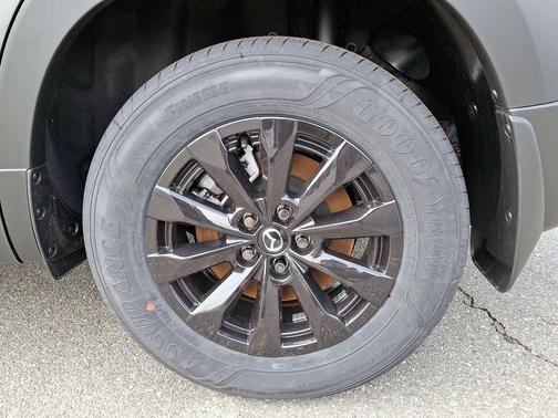 2025 Mazda CX-50 Hybrid Premium Package