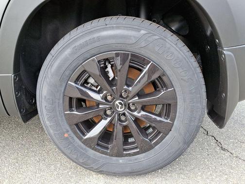 2025 Mazda CX-50 Hybrid Premium Package