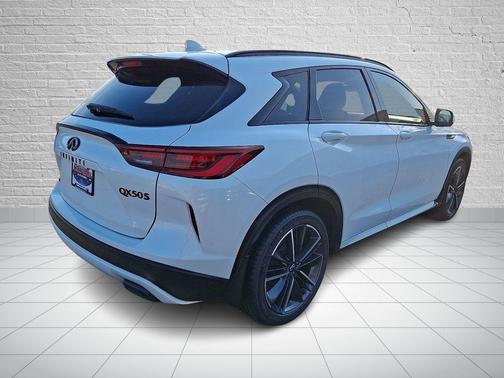 2023 INFINITI QX50 SPORT