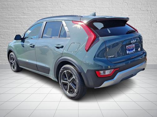 2023 Kia Niro EX