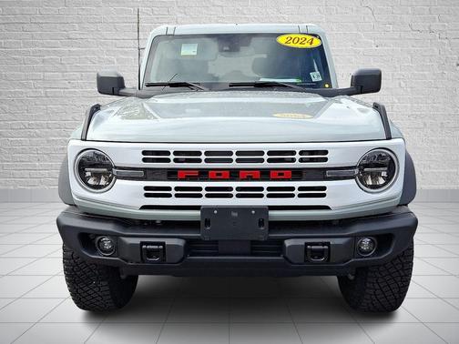 2024 Ford Bronco Heritage Edition