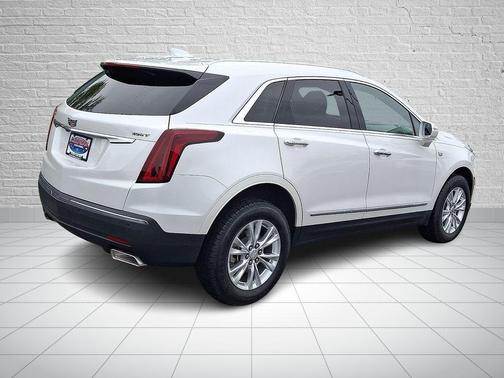 Crystal White Tri-Coat 2020 Cadillac XT5 Luxury