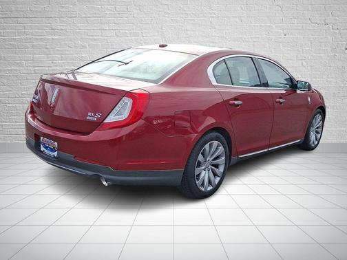 2013 Lincoln MKS Base