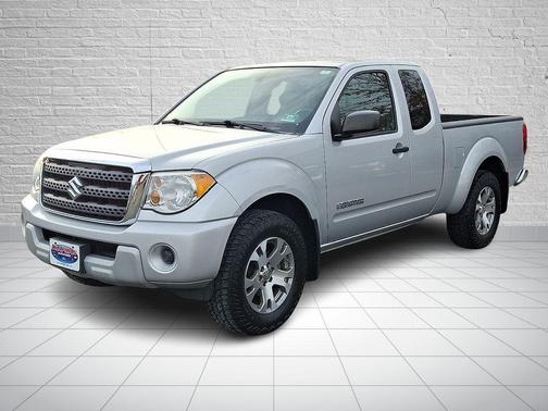 2011 Suzuki Equator Sport