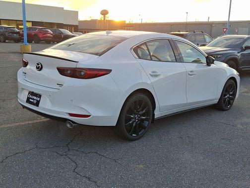 2025 Mazda Mazda3 AWD w/Premium Package