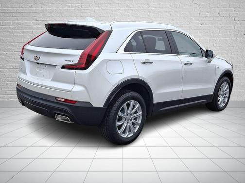2023 Cadillac XT4 Luxury