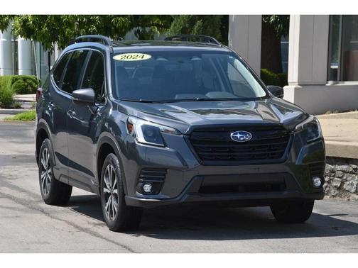 Magnetite Gray Metallic 2024 Subaru Forester Limited