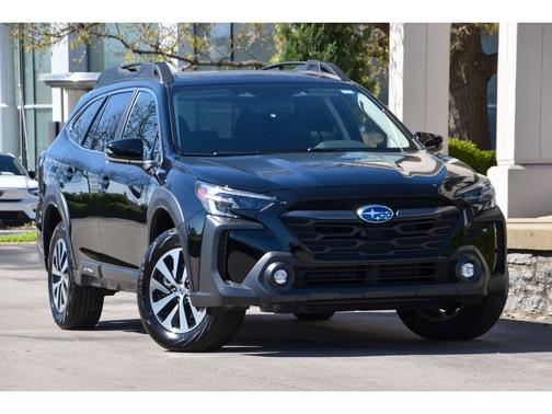 CRYSTAL BLACK SILICA 2025 Subaru Outback Premium