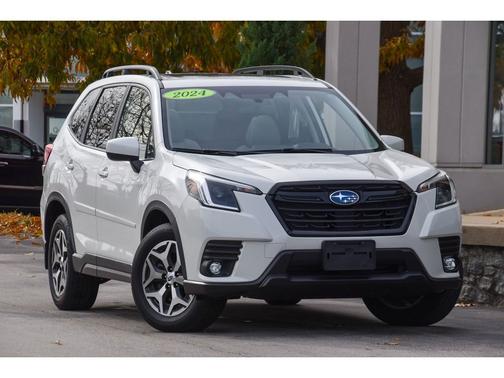 2024 Subaru Forester Premium