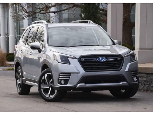 2023 Subaru Forester Touring
