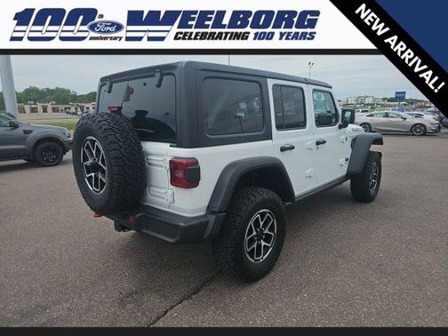 Bright White Clearcoat 2026 Jeep Wrangler RUBICON