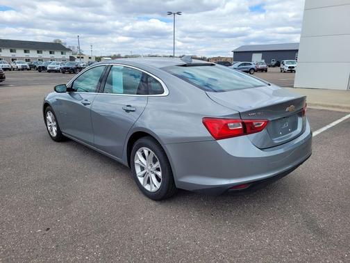 Sterling Gray Metallic 2024 Chevrolet Malibu LT W/1LT