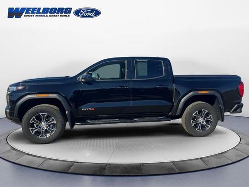 2023 GMC Canyon AT4