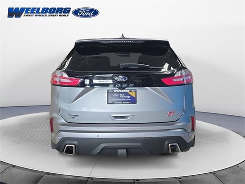 2022 Ford Edge ST