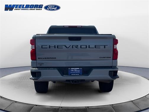 2024 Chevrolet Silverado 1500 CUSTOM