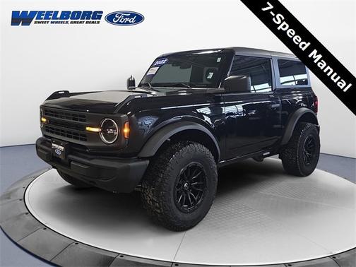 SHADOW BLACK 2022 Ford Bronco BASE