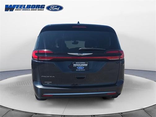 2021 Chrysler Pacifica TOURING