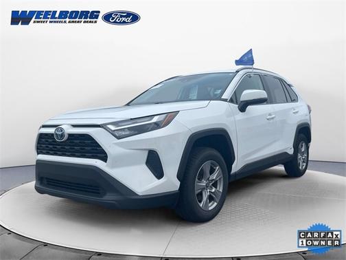 2022 Toyota RAV4 XLE