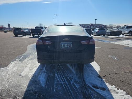 2023 Chevrolet Malibu LT W/2LT