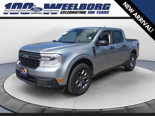 ICONIC SILVER METALLIC 2024 Ford Maverick XLT