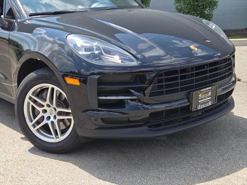 2021 Porsche Macan Base