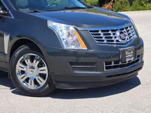 Graphite Metallic 2015 Cadillac SRX Luxury Collection