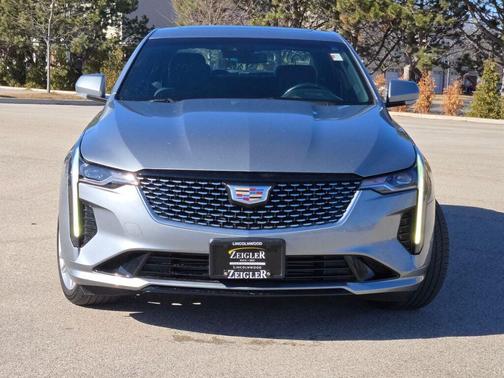 2023 Cadillac CT4 Luxury