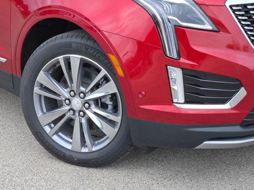 Radiant Red Tintcoat 2026 Cadillac XT5 Premium Luxury