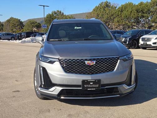 2025 Cadillac XT6 Premium Luxury FWD