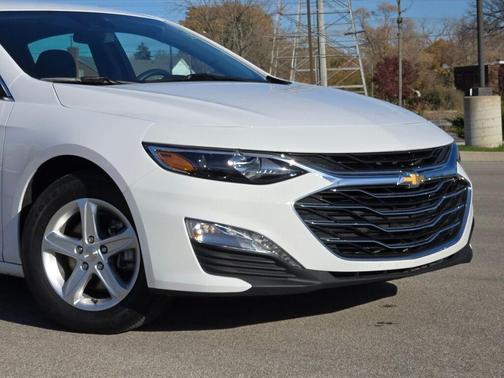 2024 Chevrolet Malibu FWD 1LT