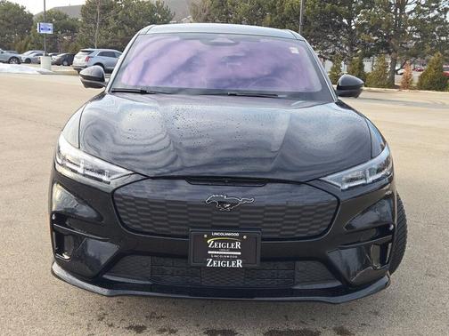 2022 Ford Mustang Mach-E GT