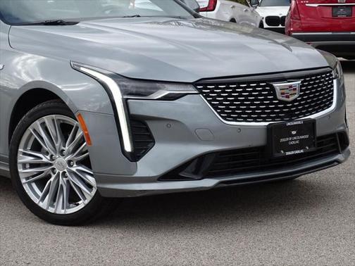 2023 Cadillac CT4 Premium Luxury