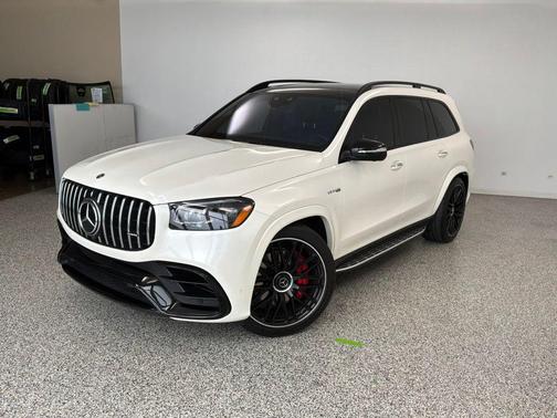 MANUFAKTUR Diamond White Metallic 2023 Mercedes-Benz AMG GLS 63 Base
