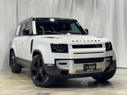2023 Land Rover Defender 110 SE