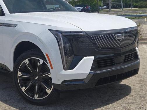 2025 Cadillac Escalade IQ Sport 2