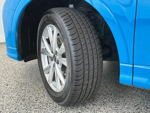 Turbo Blue 2023 Audi Q3 Premium 45 TFSI S line quattro Tiptronic