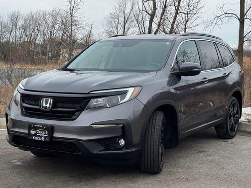 Crystal Black Pearl 2022 Honda Pilot AWD Special Edition