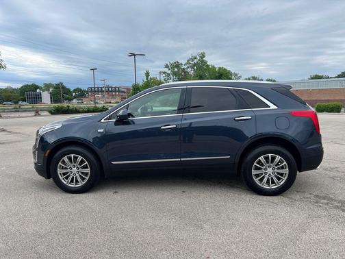 Harbor Blue Metallic 2018 Cadillac XT5 Luxury