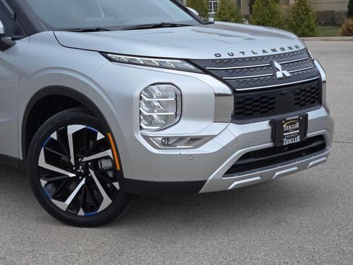 2023 Mitsubishi Outlander SE 2.5 2WD