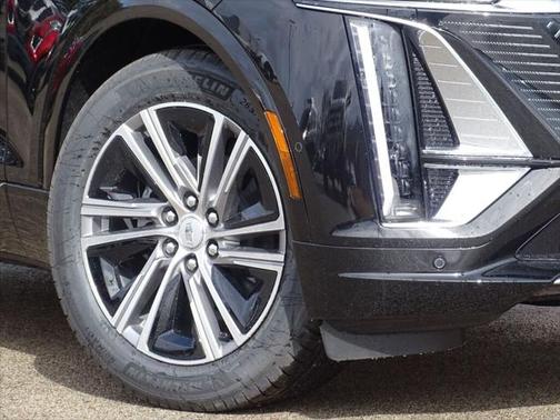 2025 Cadillac LYRIQ Luxury w/1SC