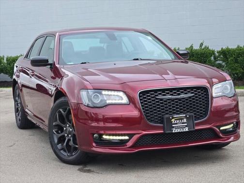 2020 Chrysler 300 Touring